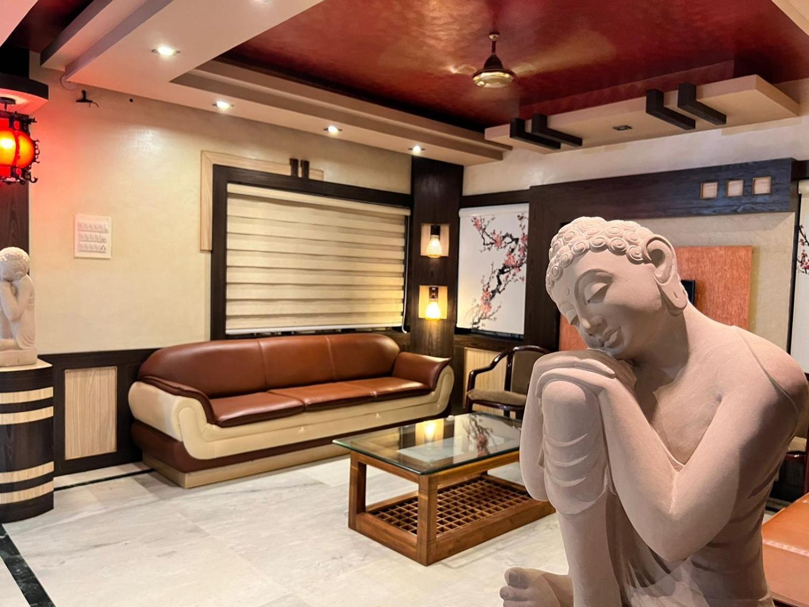 Hotel Lee Garden Near To Blue Flag Beach 500 Mtrs Purî Extérieur photo