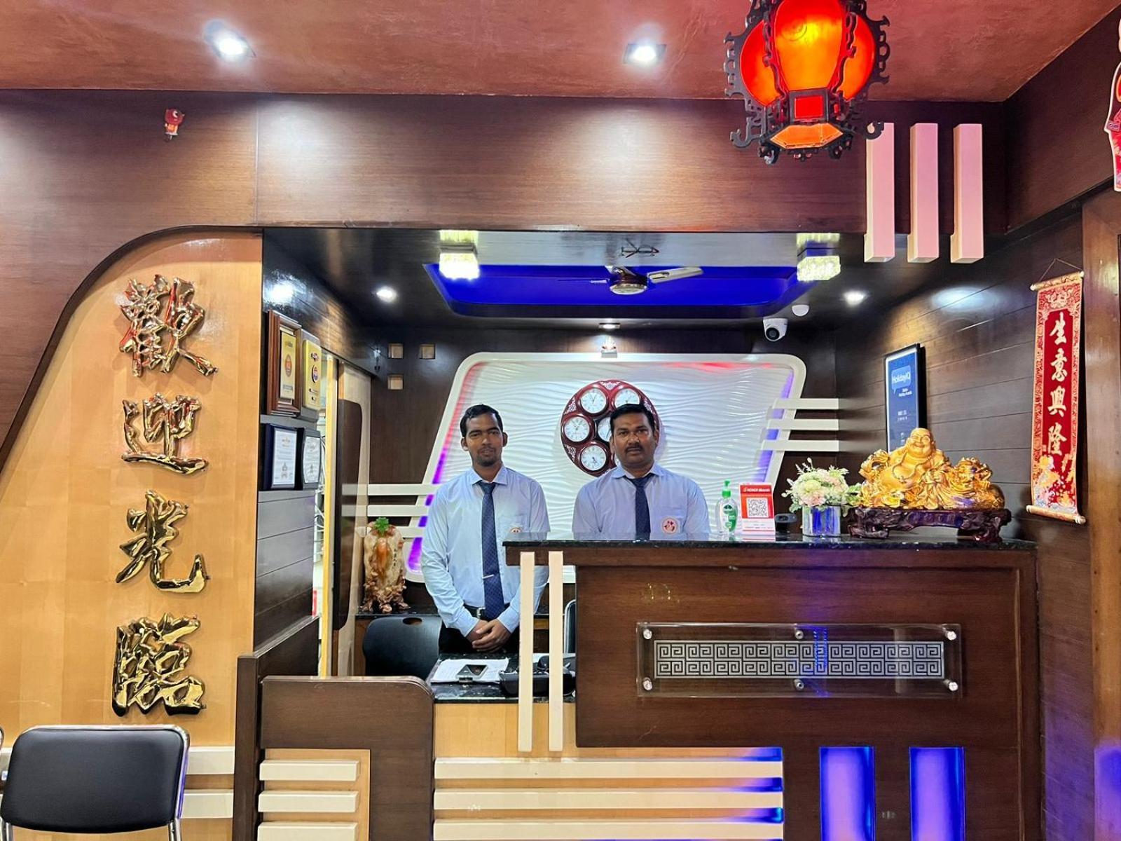 Hotel Lee Garden Near To Blue Flag Beach 500 Mtrs Purî Extérieur photo