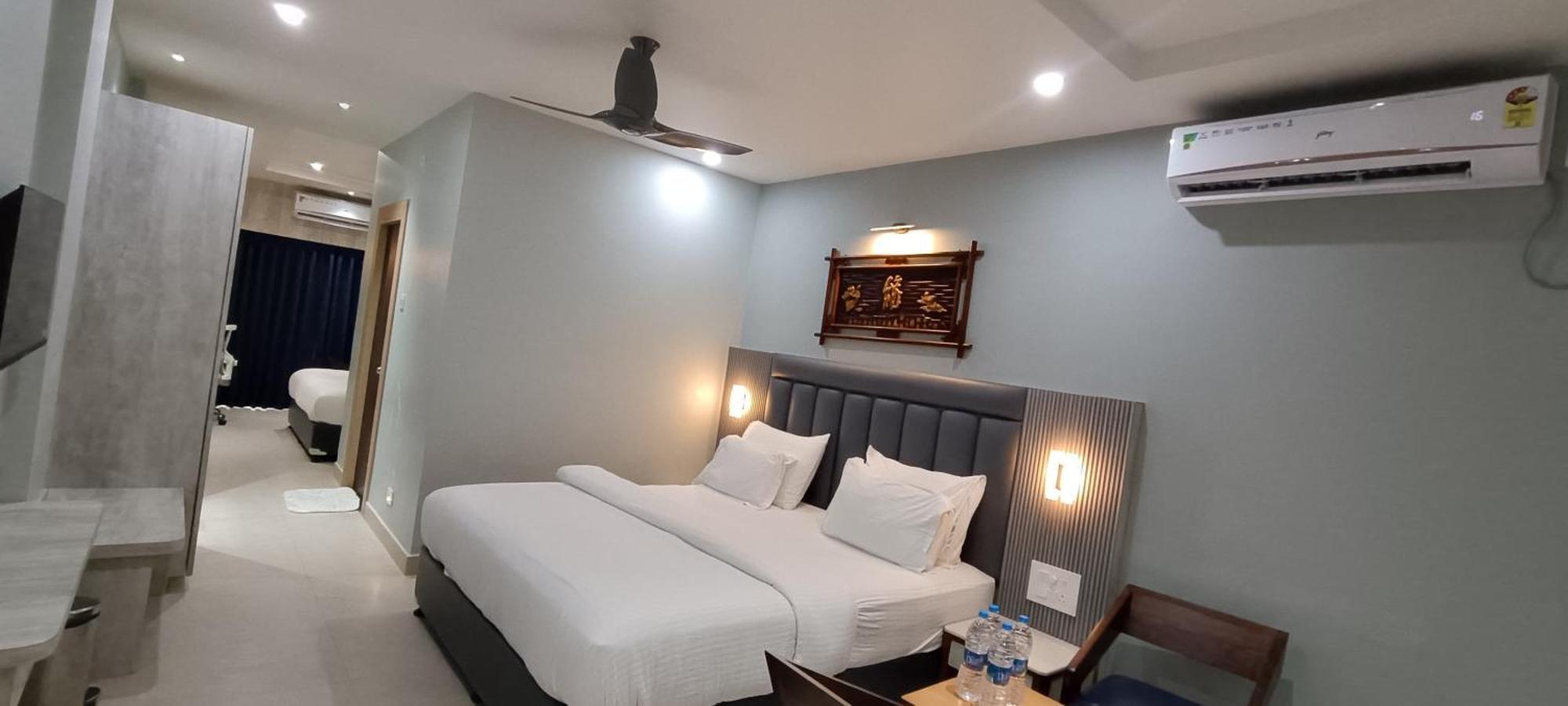 Hotel Lee Garden Near To Blue Flag Beach 500 Mtrs Purî Extérieur photo